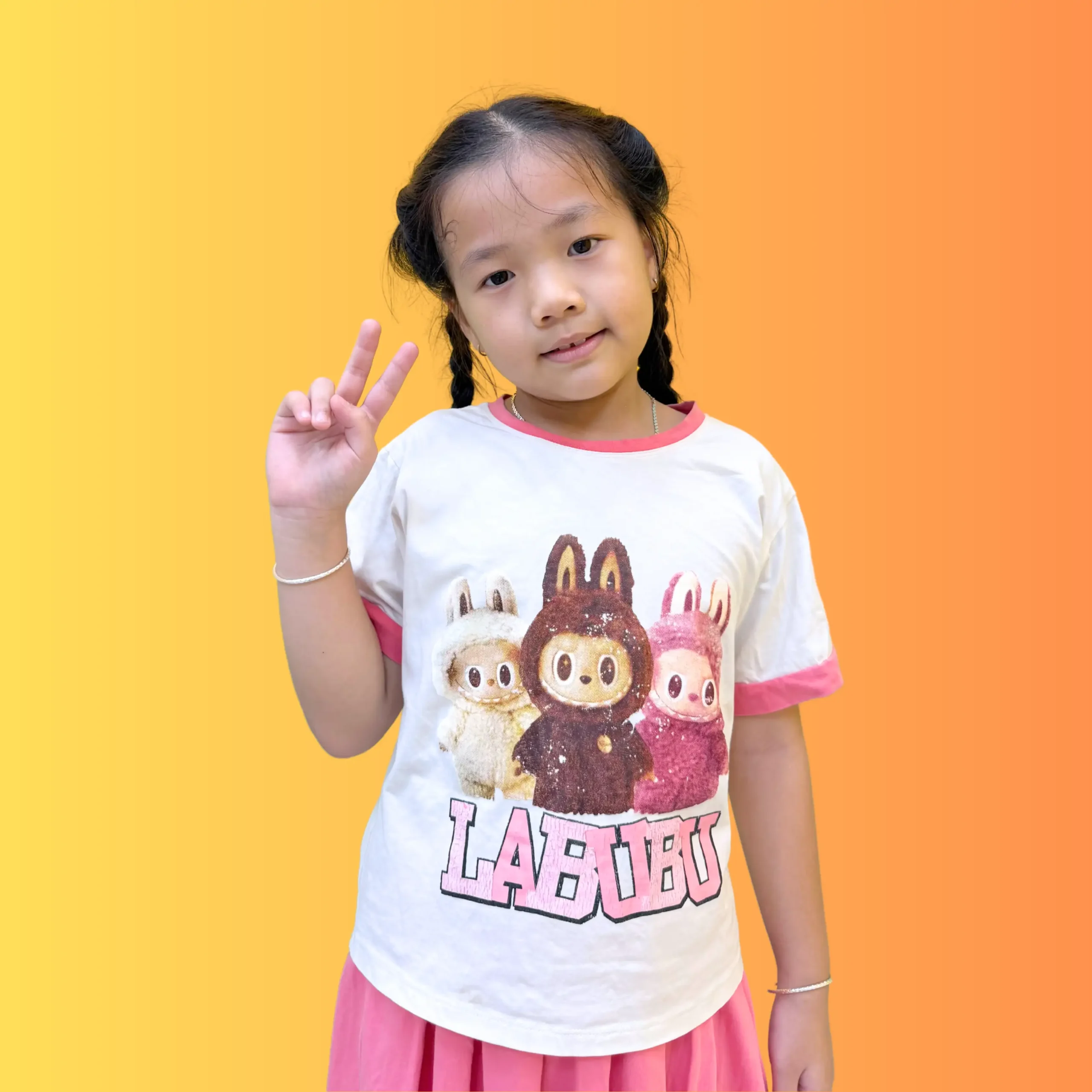 Bé Thu Thảo