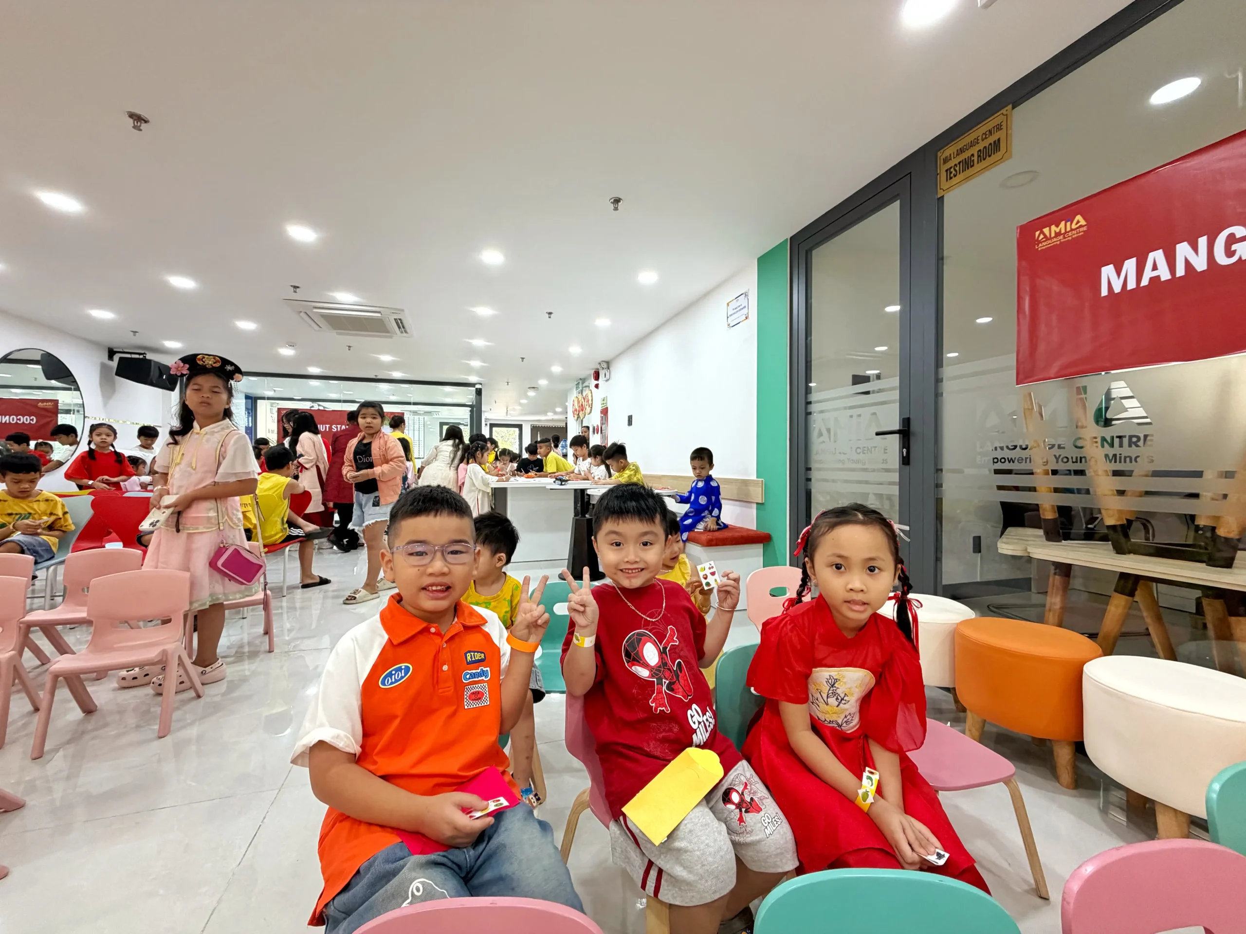 Câu lạc bộ tiếng Anh MIA - Chủ đề Phiên Chợ Tết